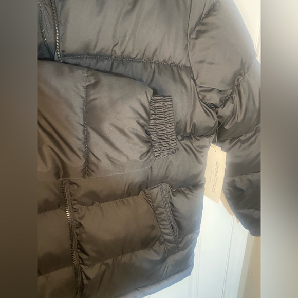 NWT Women’s Old Navy Black Puffer Jacket - Picture 10 of 11